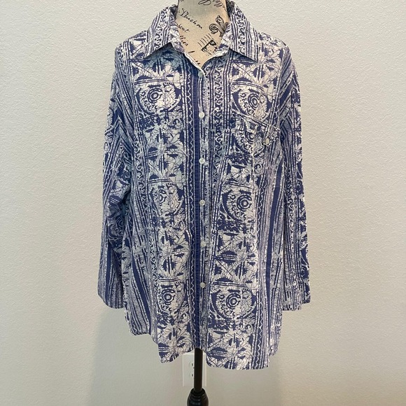 Company One Tops - Women's Blue & White Printed Button-Down Shirt - Relaxed Collared Top